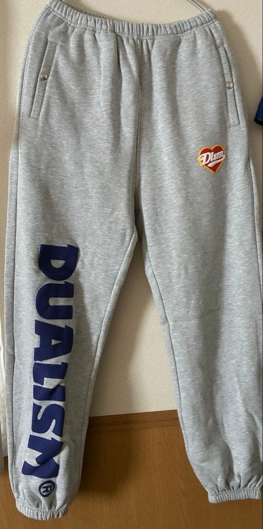 dualismスウェット ハートロゴ　パンツのみ