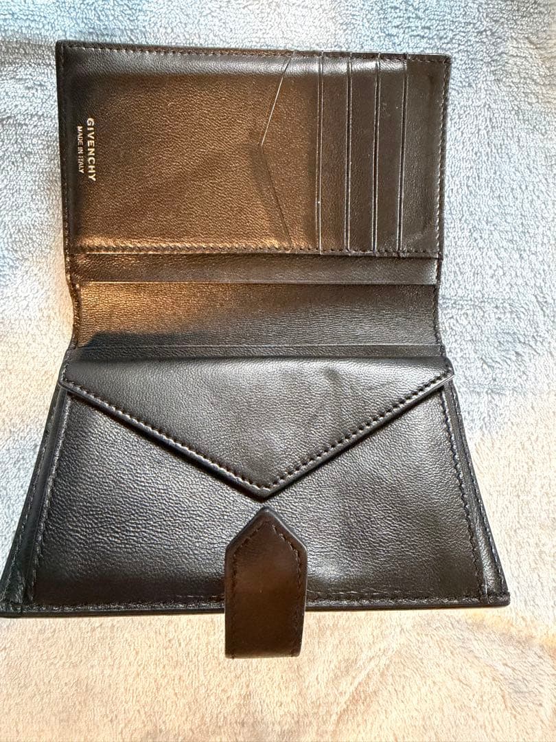 GIVENCHY 財布　二つ折り　メンズ