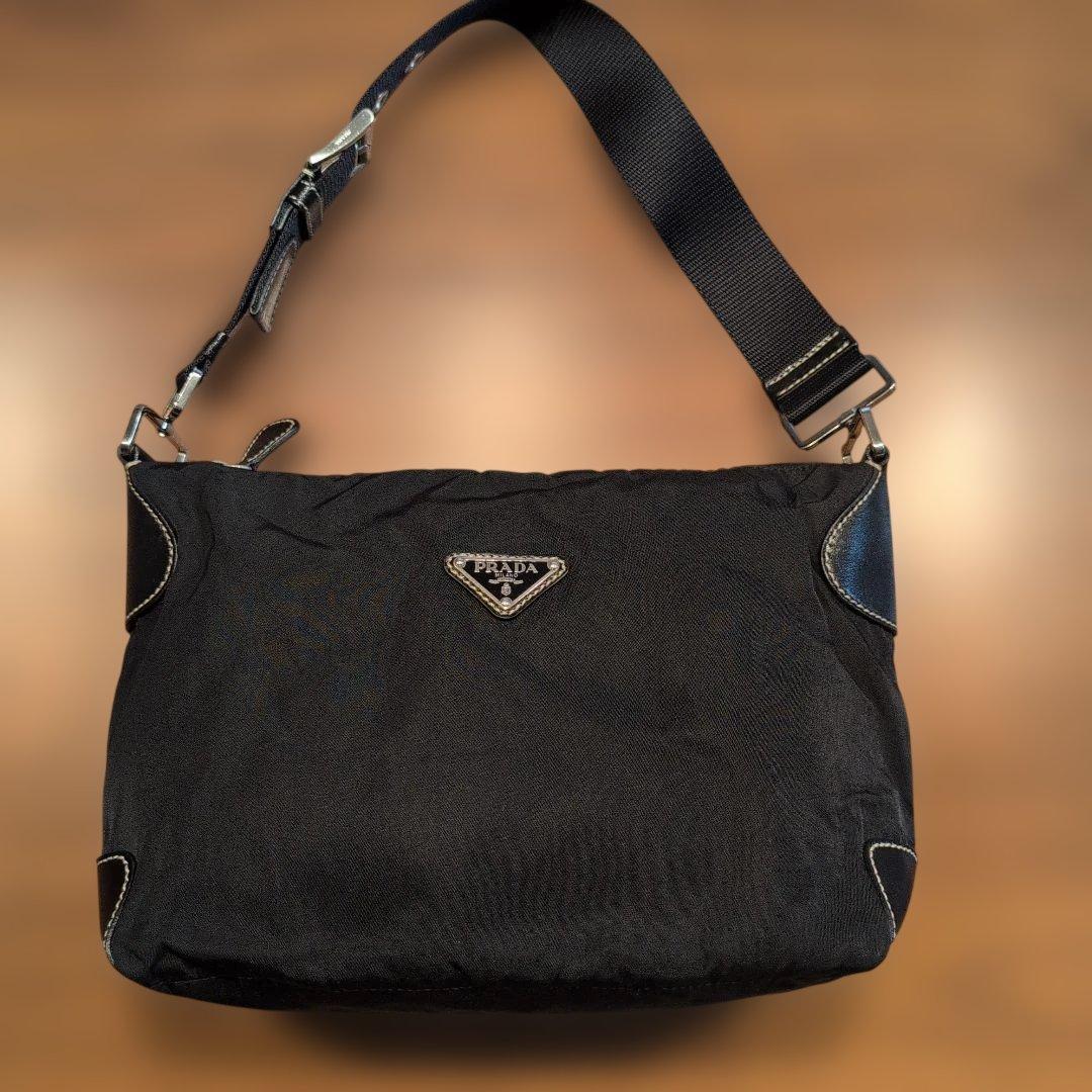 ​【美品】PRADA プラダ ナイロン ショルダーバッグ ブラック