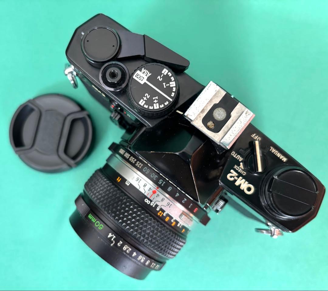 ★ OLYMPUS OM-2 BLACK + 標準レンズ 50mm F1.4