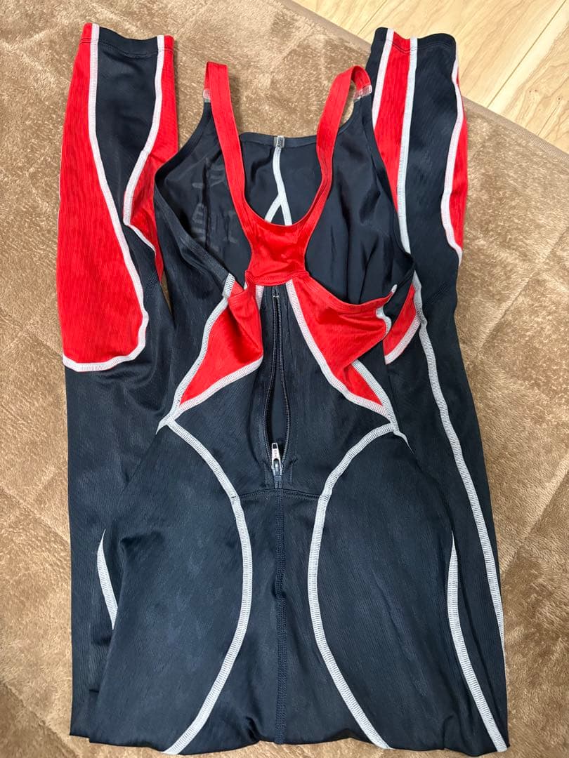 S*様 SPEEDO 競泳水着　Lサイズ