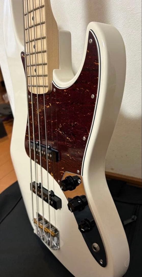 グレコ　ジャズベース ホワイト メイプル指板 WSB-STD 美品 ギグバック付