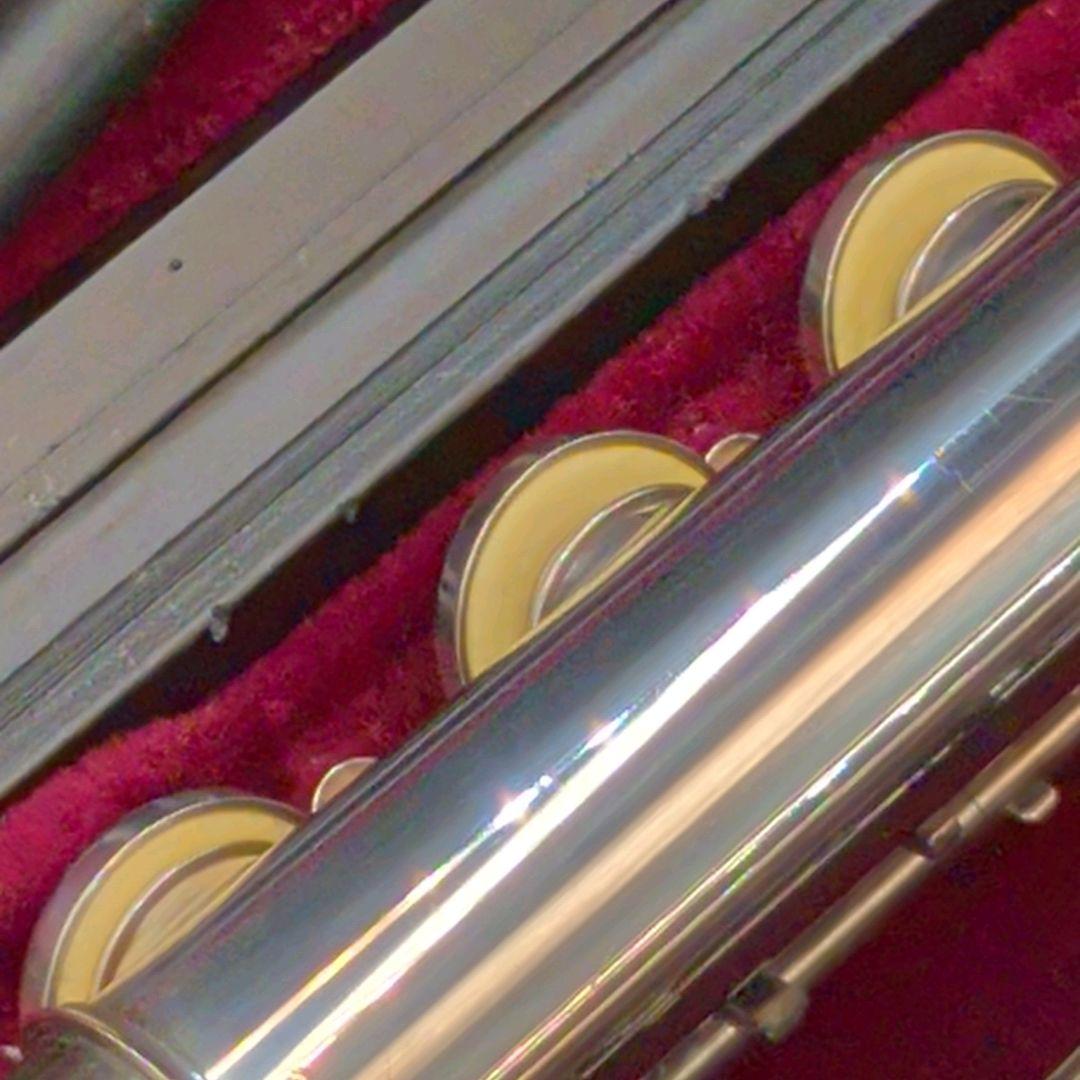 フルート　調整済　美品　ヤマハYFL221SⅡ（銀メッキ仕上げ）