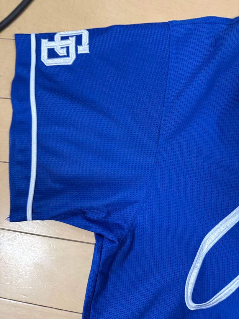 【美品】石伊 9 レプリカユニフォーム Lサイズ ビジター 中日ドラゴンズ