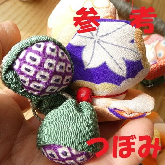 古布　正絹　吊るし椿　錦紗縮緬　アンティーク　疋田模様　さげもん　鬼しぼ