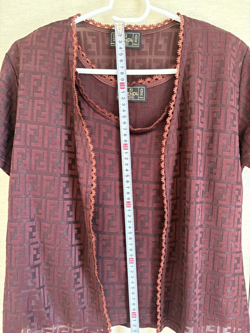 Fendi バーガンディ ロゴ タンクトップ カーディガン セット