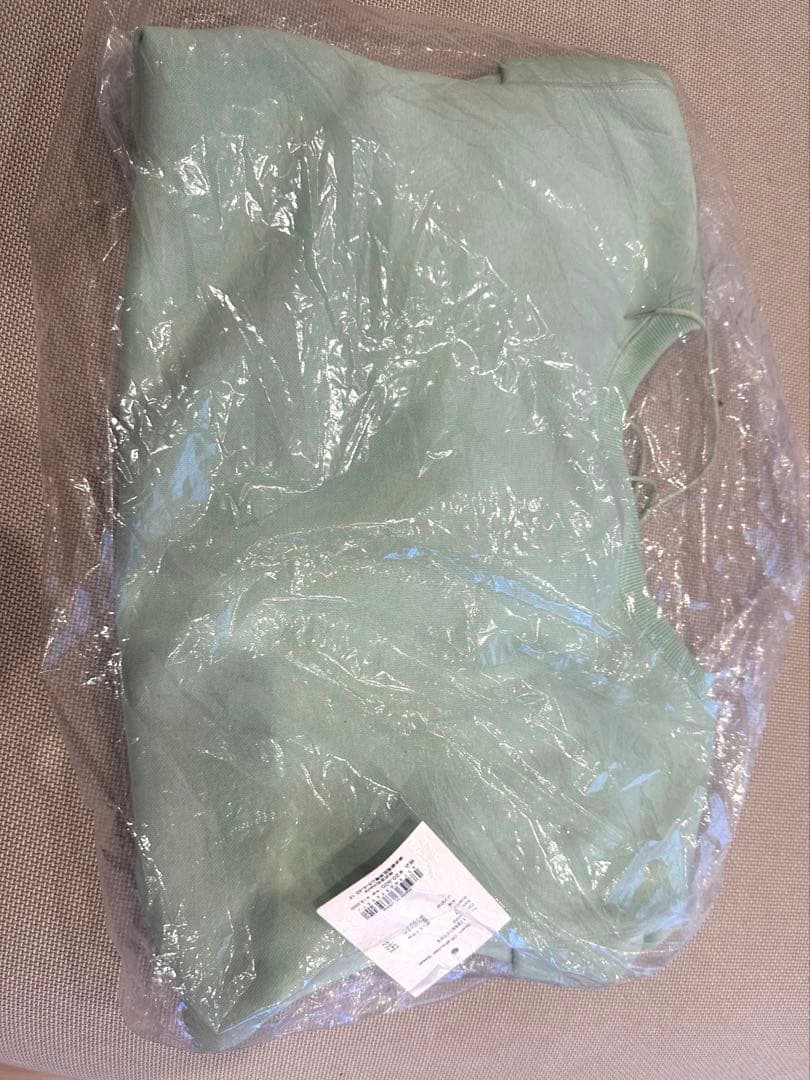 【THE TOE】Opern Off-shoulder Sweat