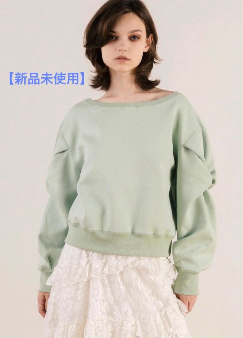 【THE TOE】Opern Off-shoulder Sweat