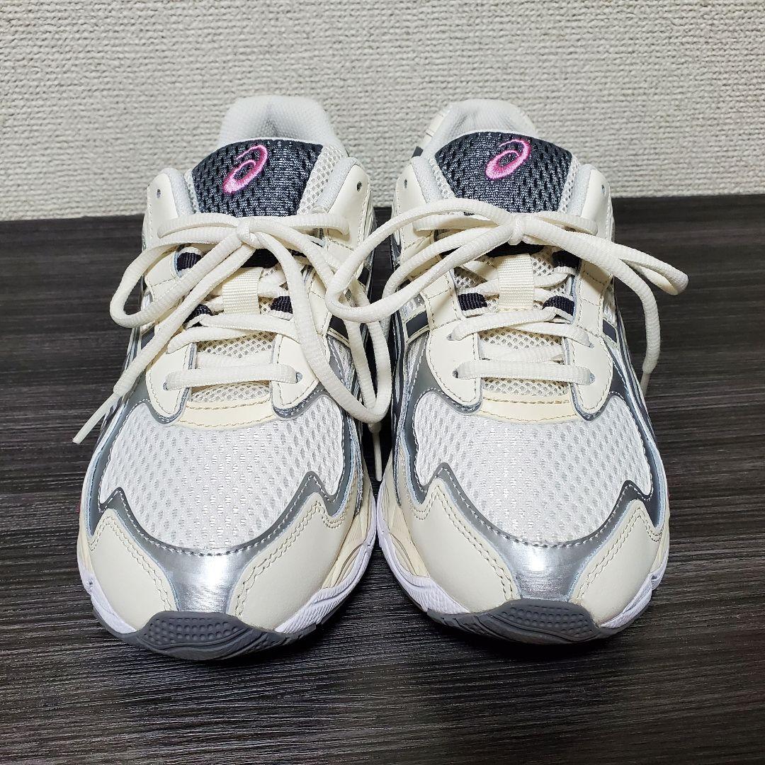 靴 ASICS GEL-NYC 2055 CREAM/CARBON 24.5cm