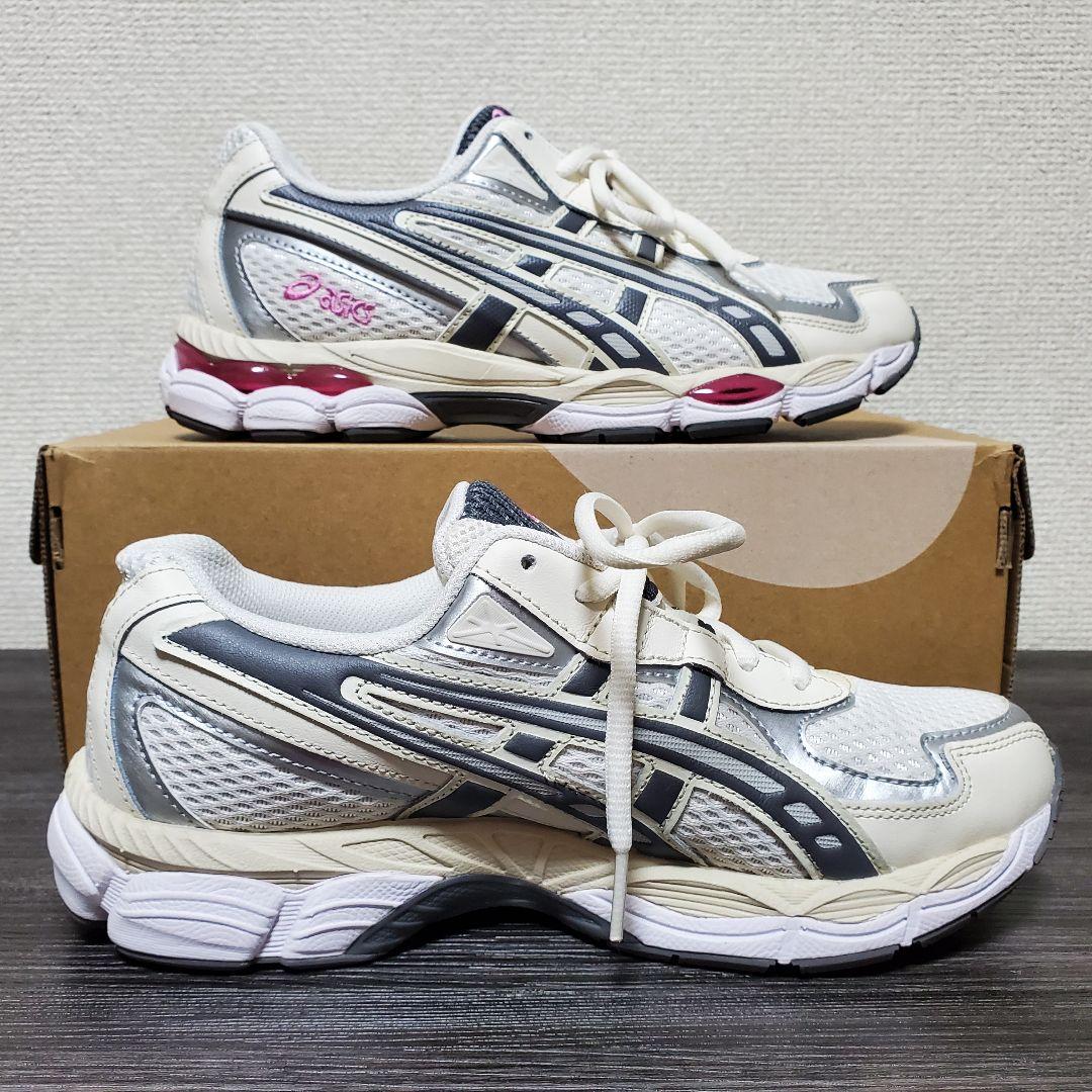 靴 ASICS GEL-NYC 2055 CREAM/CARBON 24.5cm
