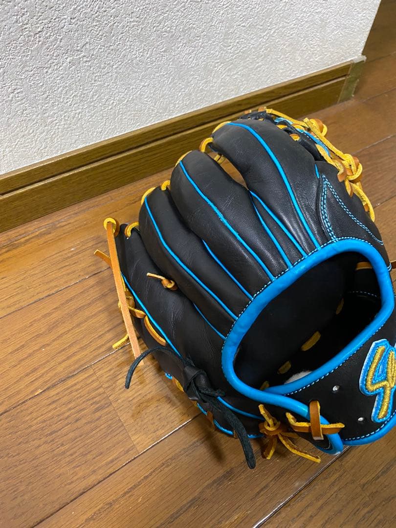 スラッガー 軟式グローブ　内野用 L7S 松井稼頭央選手仕様イメージ