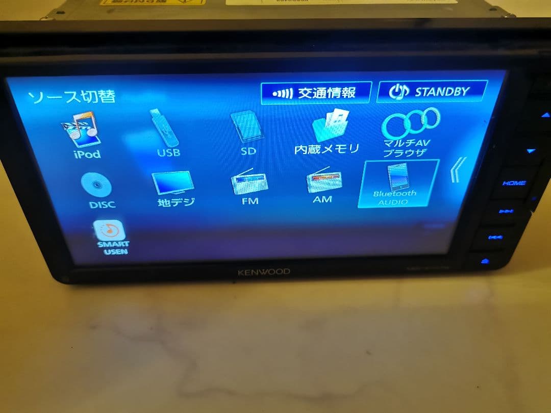 KENWOOD　カーナビ　MDV−S707W　2020年製