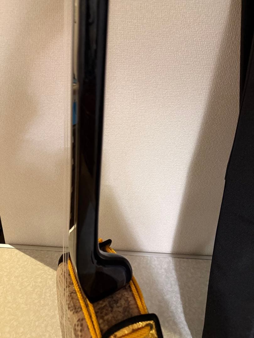 ま*✳様 三線（蛇皮／沖縄購入品）ケース付き　さんしん