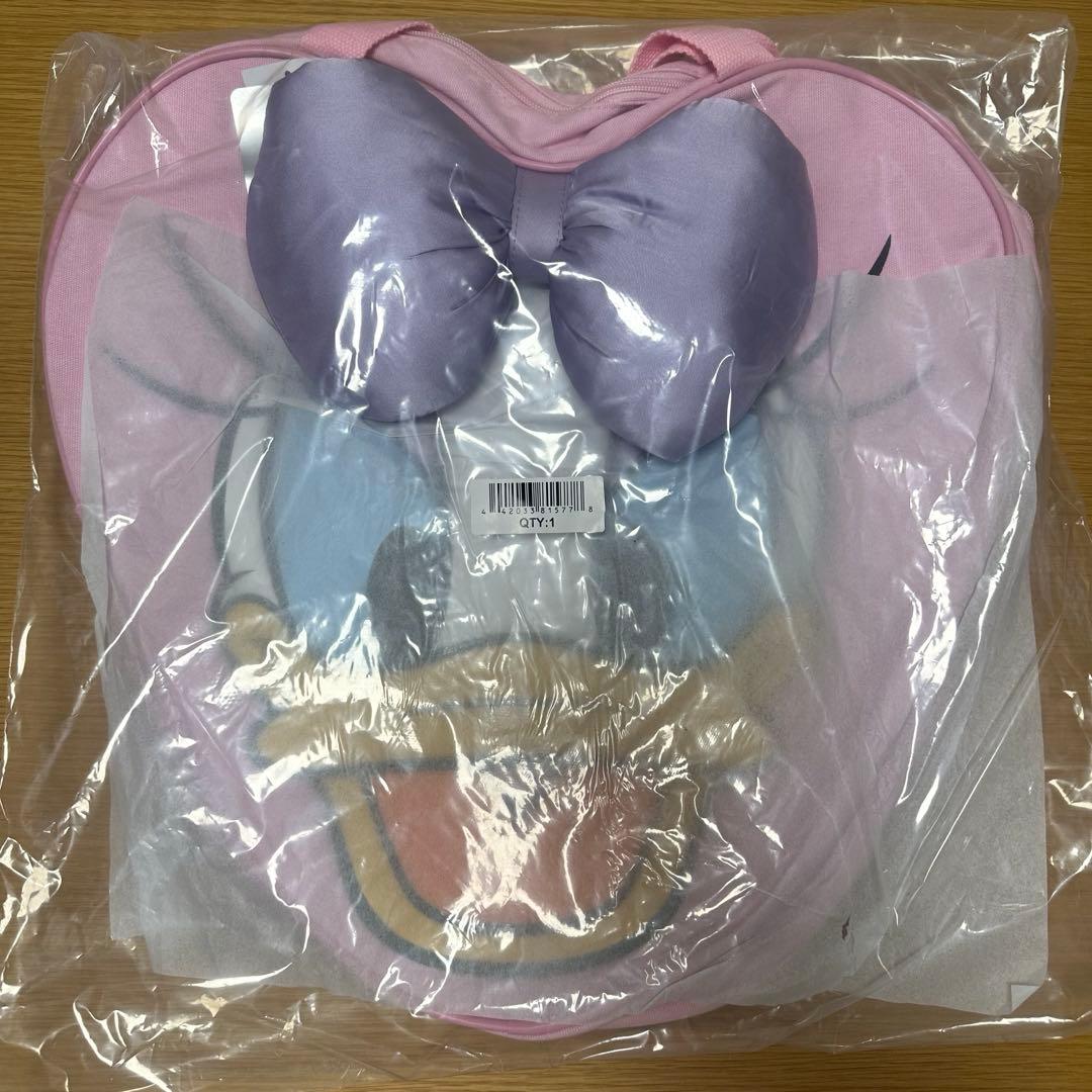 新品　トートバッグ　デイジー　ビッグフェイストート　ディズニー