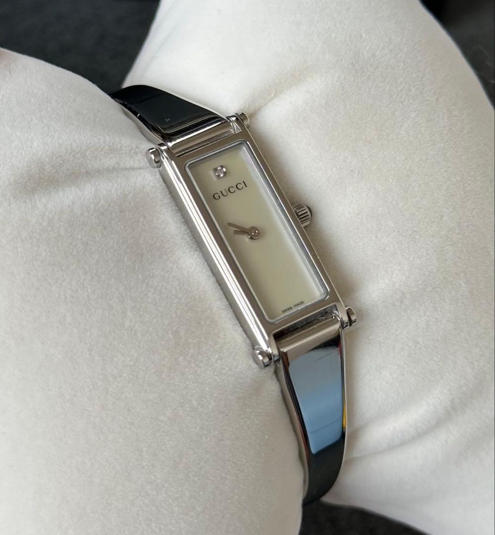GUCCI グッチ 時計 1500L シルバー バングル 1Pダイヤ螺鈿文字盤