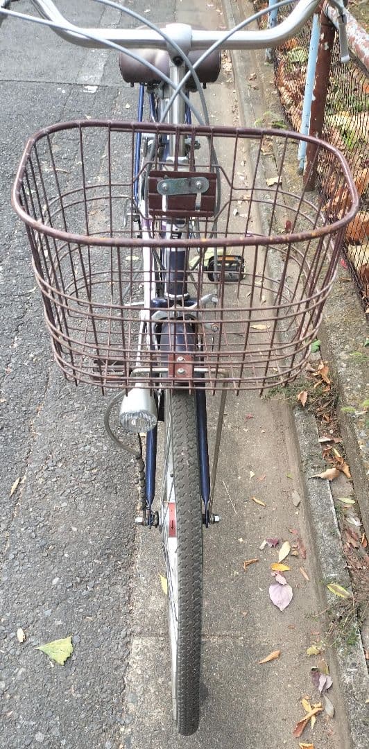 最終お値引♥【直接お取引限定】26インチ オートライト・ギヤ付自転車