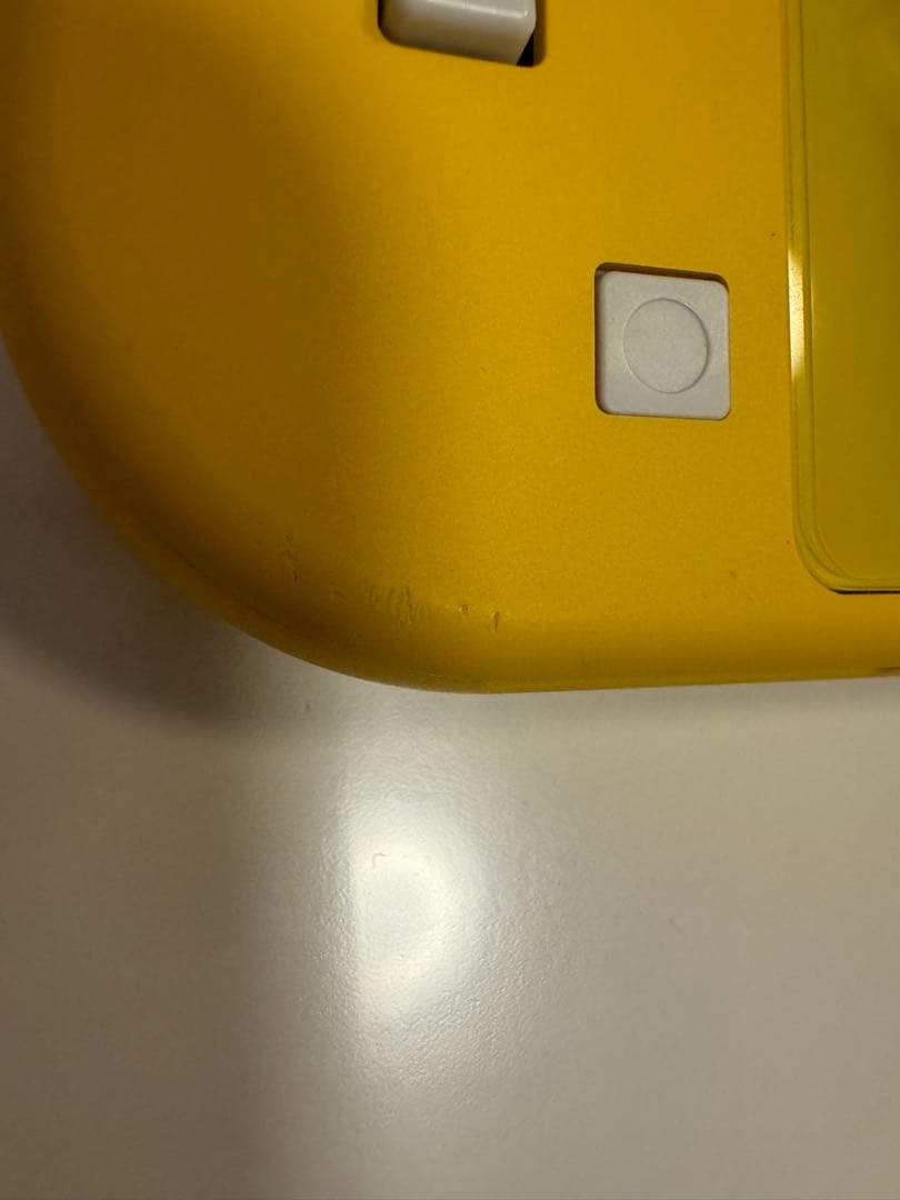 Nintendo Switch Lite イエロー 外箱あり