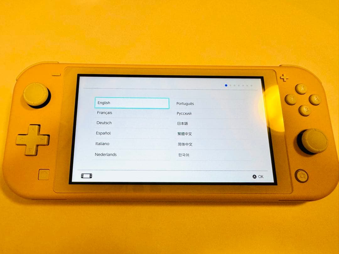 Nintendo Switch Lite イエロー 外箱あり