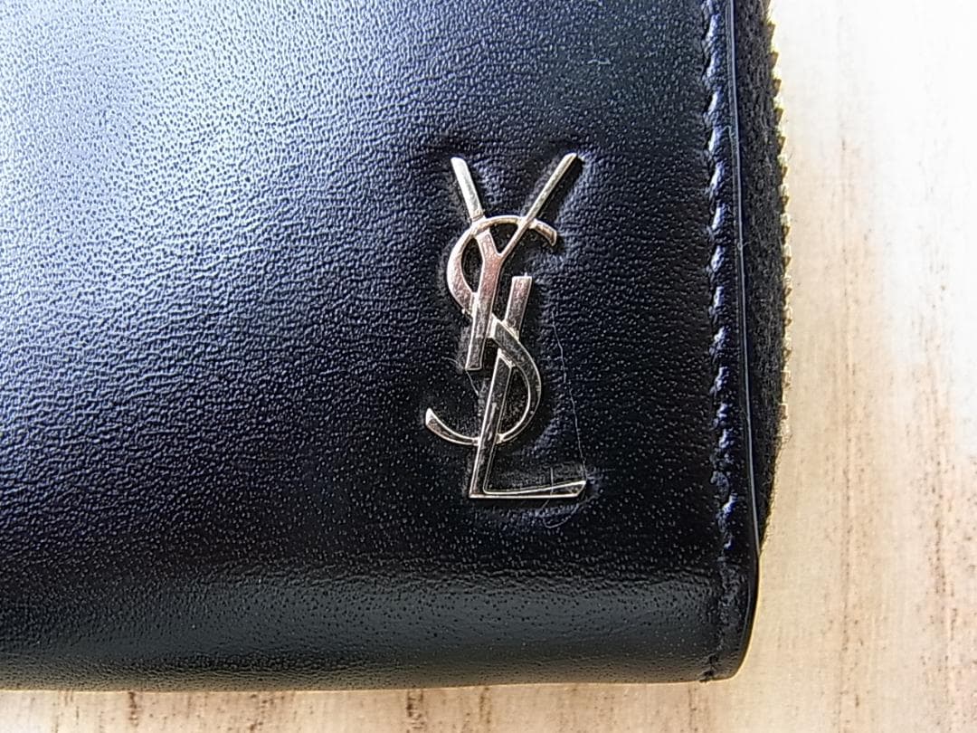正規品サンローランパリYSL タイニーウォレット ケース カードケースにも