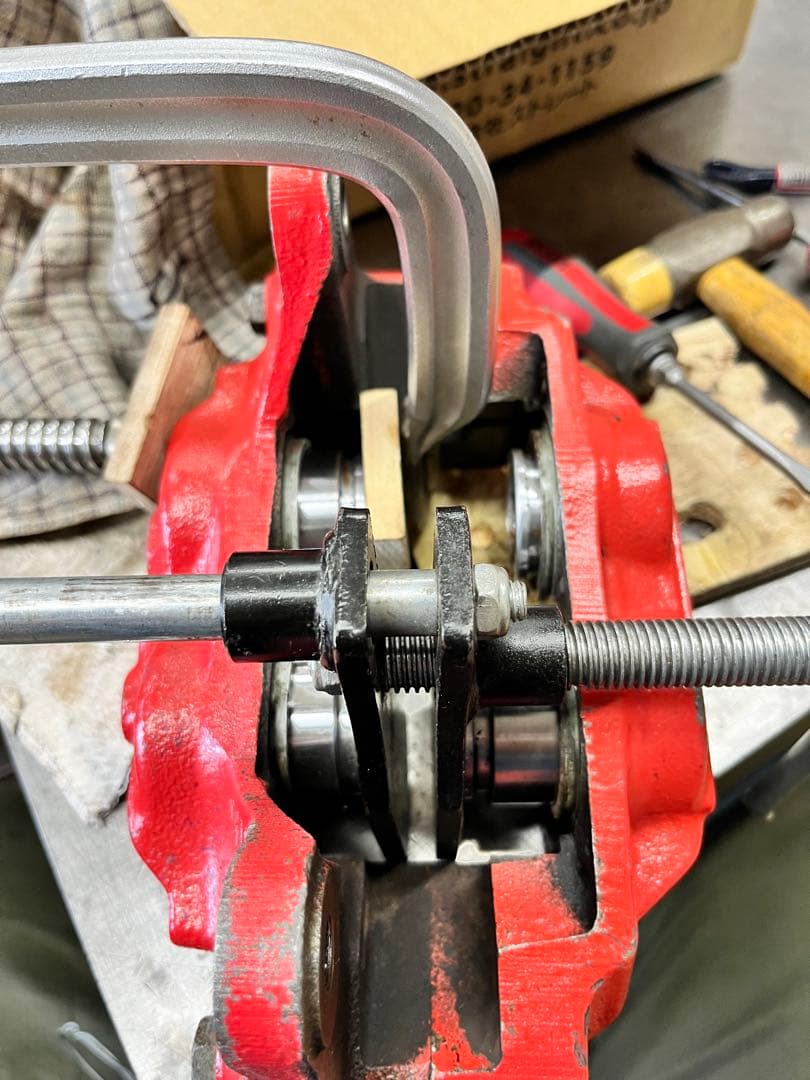 GC8 GDA GGA ZN6 フロントブレーキキャリパー 手渡しのみ