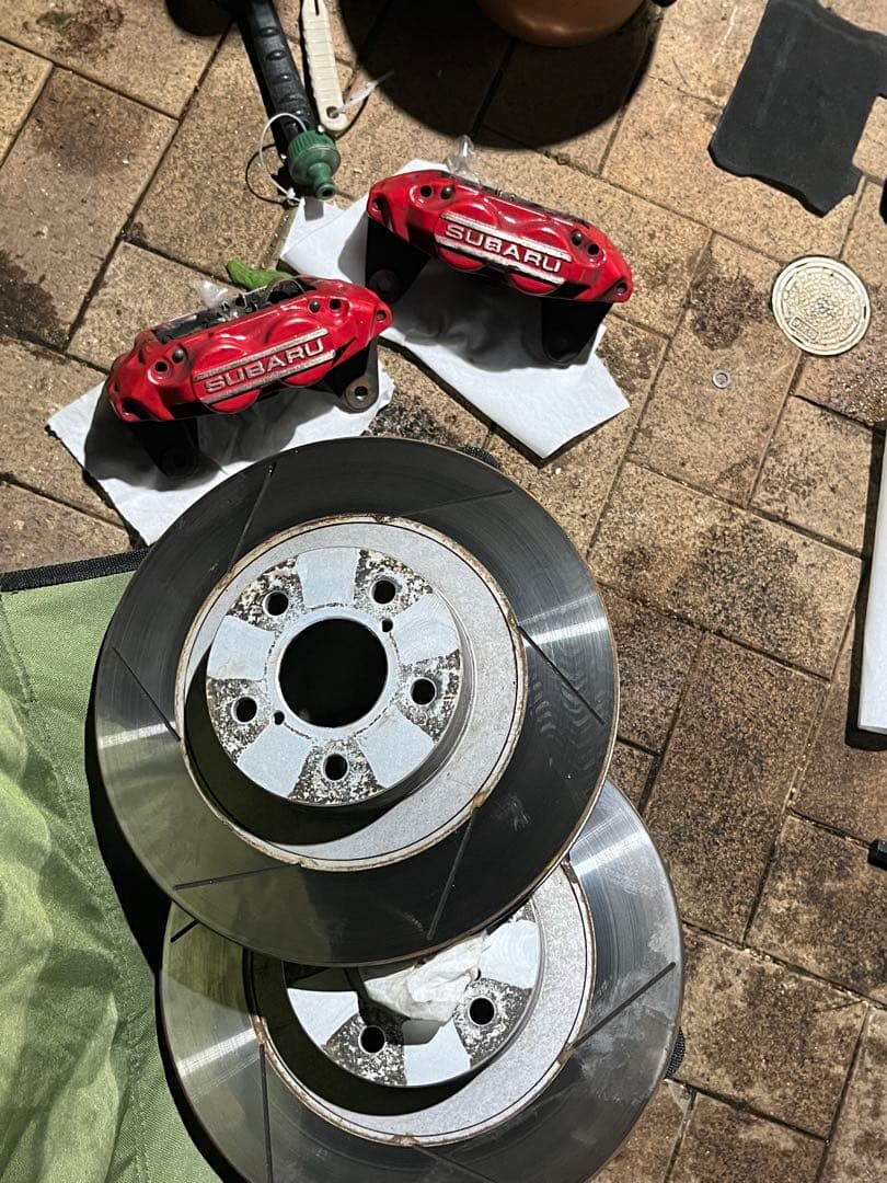 GC8 GDA GGA ZN6 フロントブレーキキャリパー 手渡しのみ