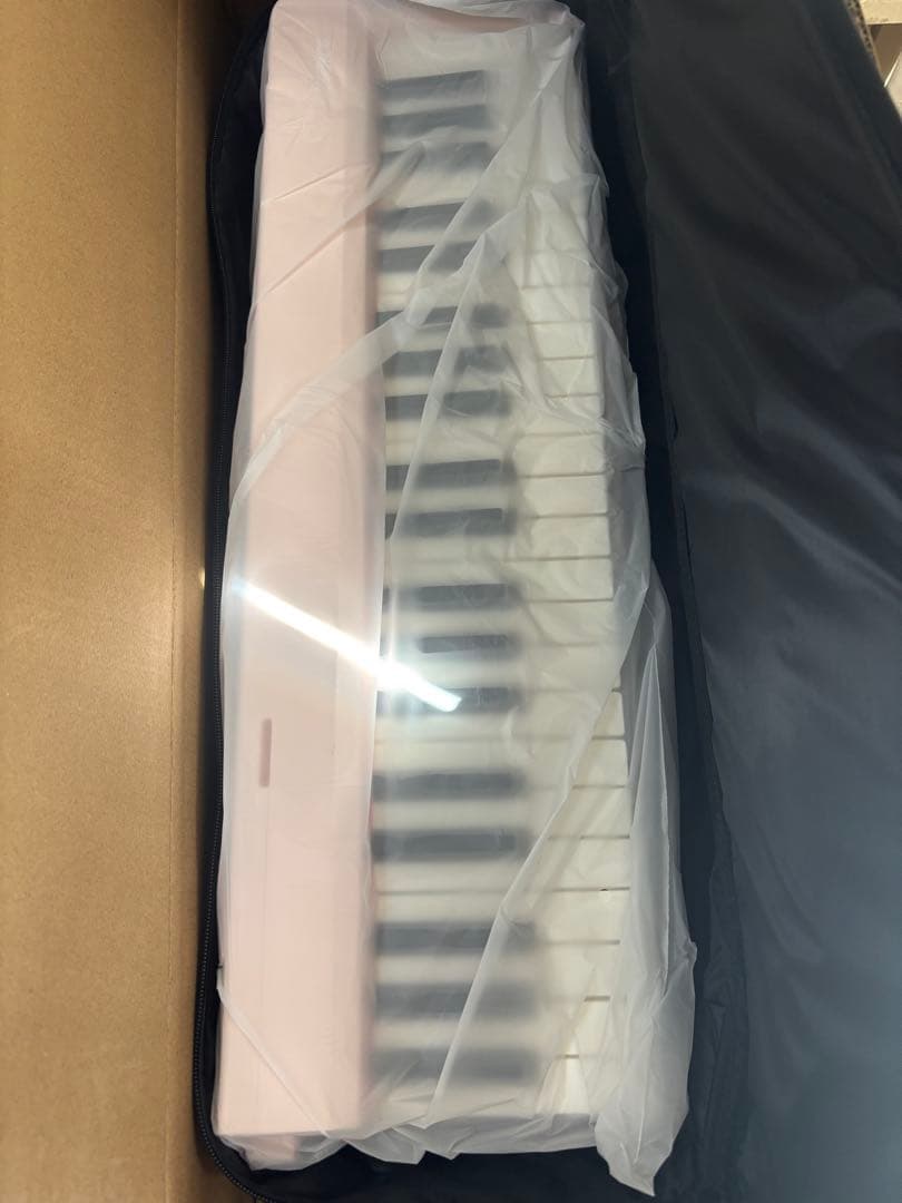 電子ピアノ 88鍵盤 折り畳み式 キーボード スタンド ペタル付き ピンク