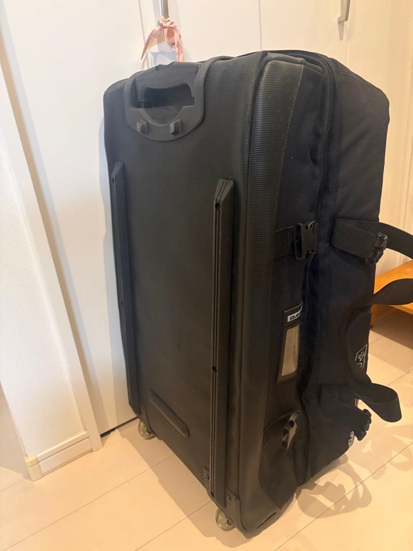 DAKINE 大容量キャリーバッグ　大容量 トラベルバッグ　旅行