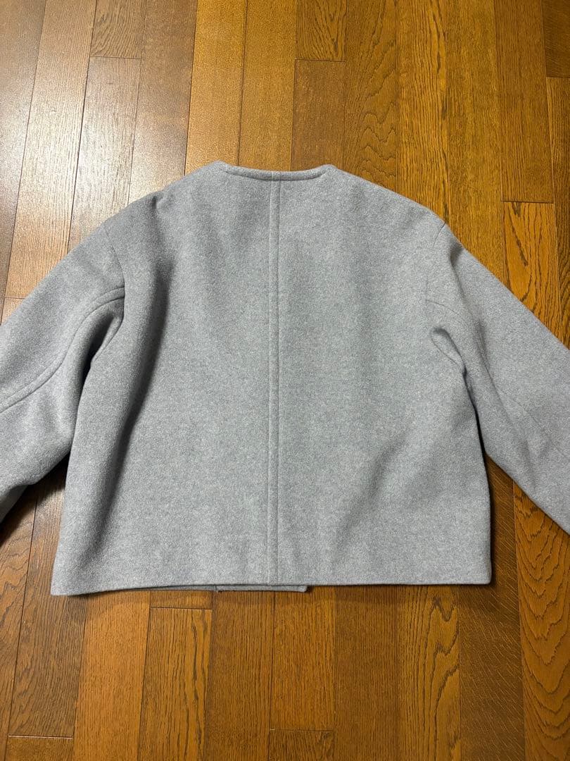 ⚫︎さくら⚫︎ビューティーアンドユース　ノーカラーショートコート S グレー