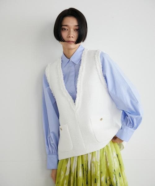 ■専用■美品 INED 4,6万円 インポート素材 ツイードのベスト ジレ 白