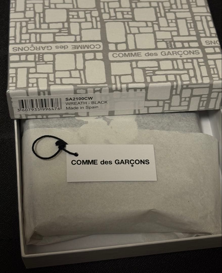 コムデギャルソン COMME des GARÇONS 花柄 二つ折り財布