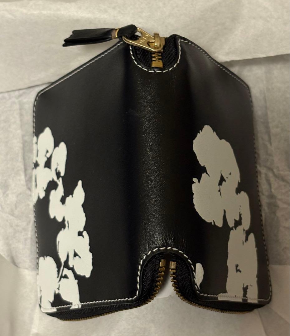 コムデギャルソン COMME des GARÇONS 花柄 二つ折り財布