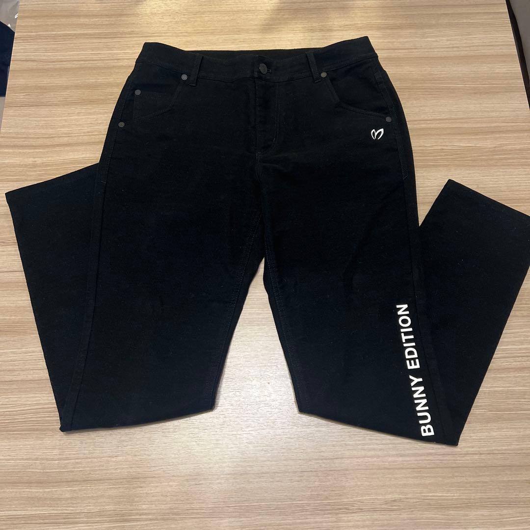 美品　マスターバニーエディション ゴルフ レディース パンツ 黒