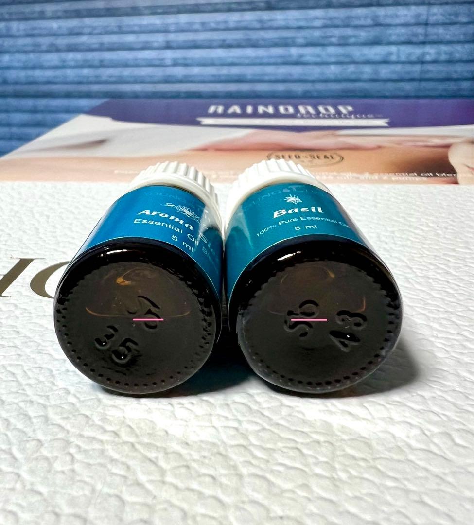 ヤングリビング　レインドロップテクニック　Raindrop Technique