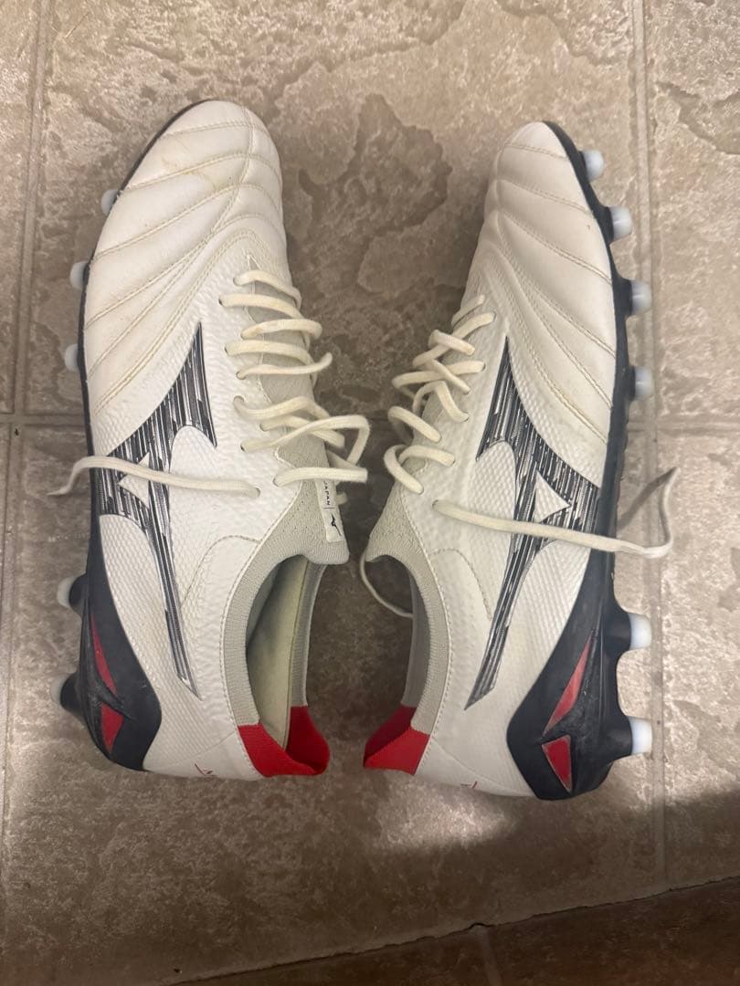 【本日限定価格】モレリア NEO 4 β 日本製 ホワイト 27.0cm