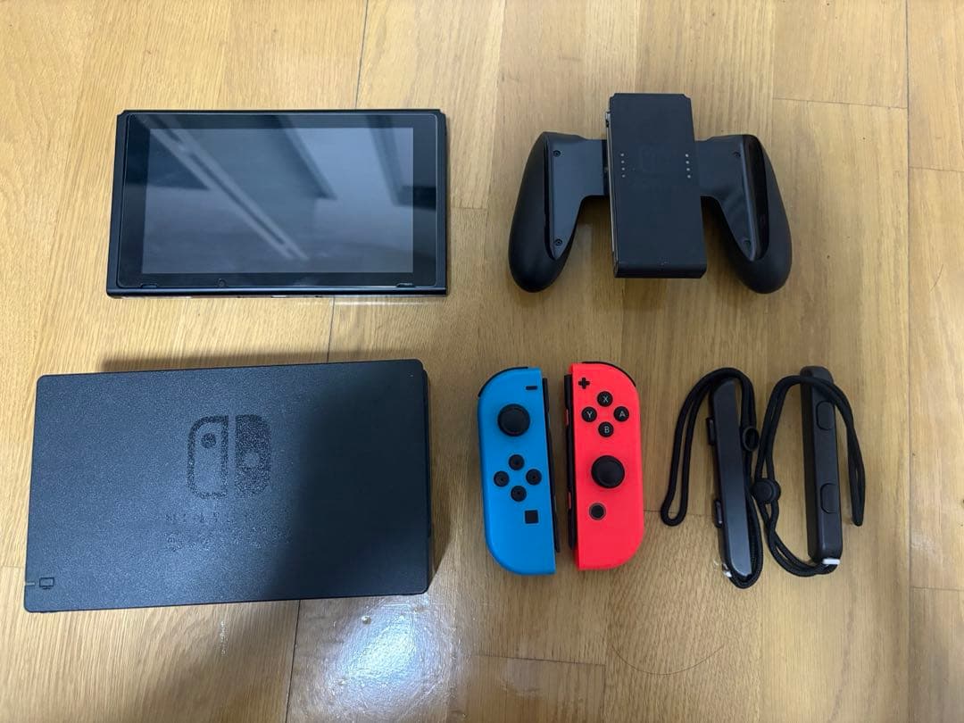 Nintendo Switch 本体 ネオンブルー・レッド