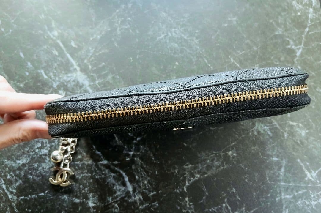 CHANEL ノベルティ 長財布キャビアスキンブラック
