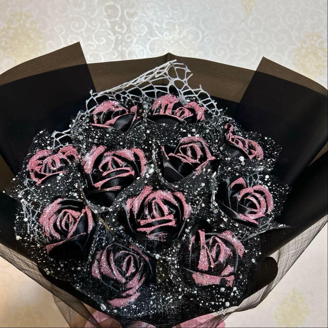 11本黒バラブーピンク色ラメ付き❣️ プレゼントお祝い枯れない花永生薔薇特別な人へ
