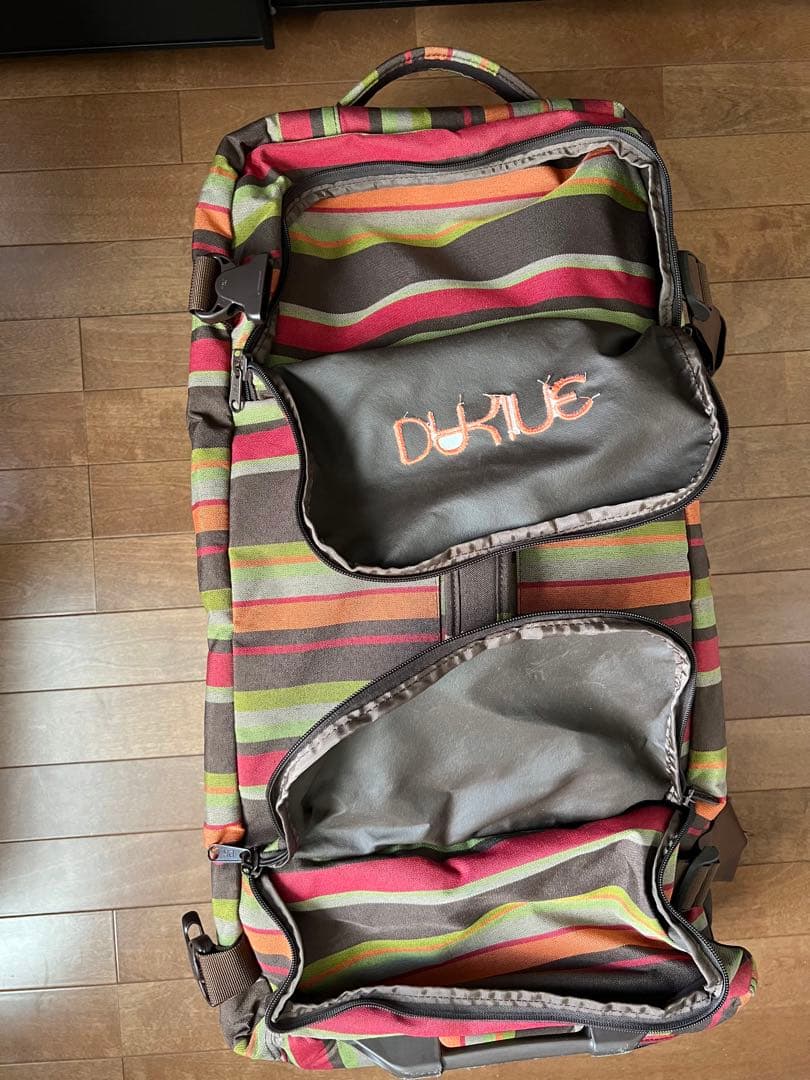 値下げ!: ダカイン 大容量 キャリーケース