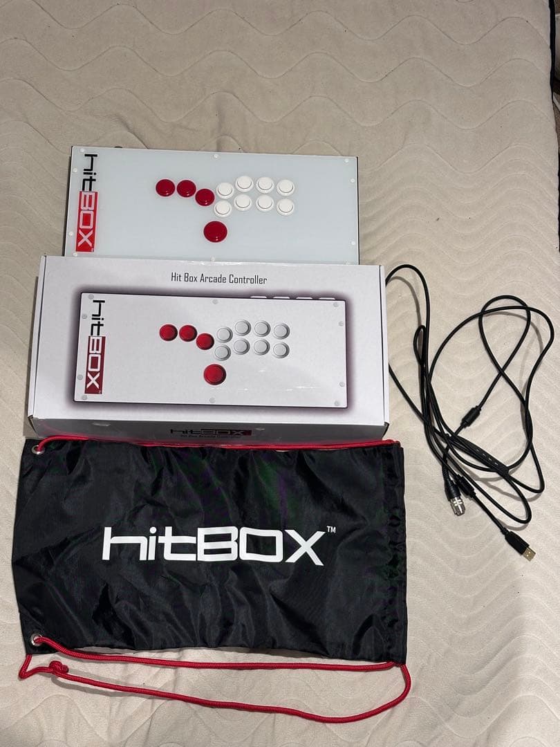 hitBOX レバーレスコントローラー送料込み