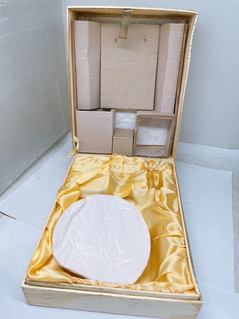 ①未開栓 レミーマルタン ルイ13世 バカラ ブランデー REMYMARTIN