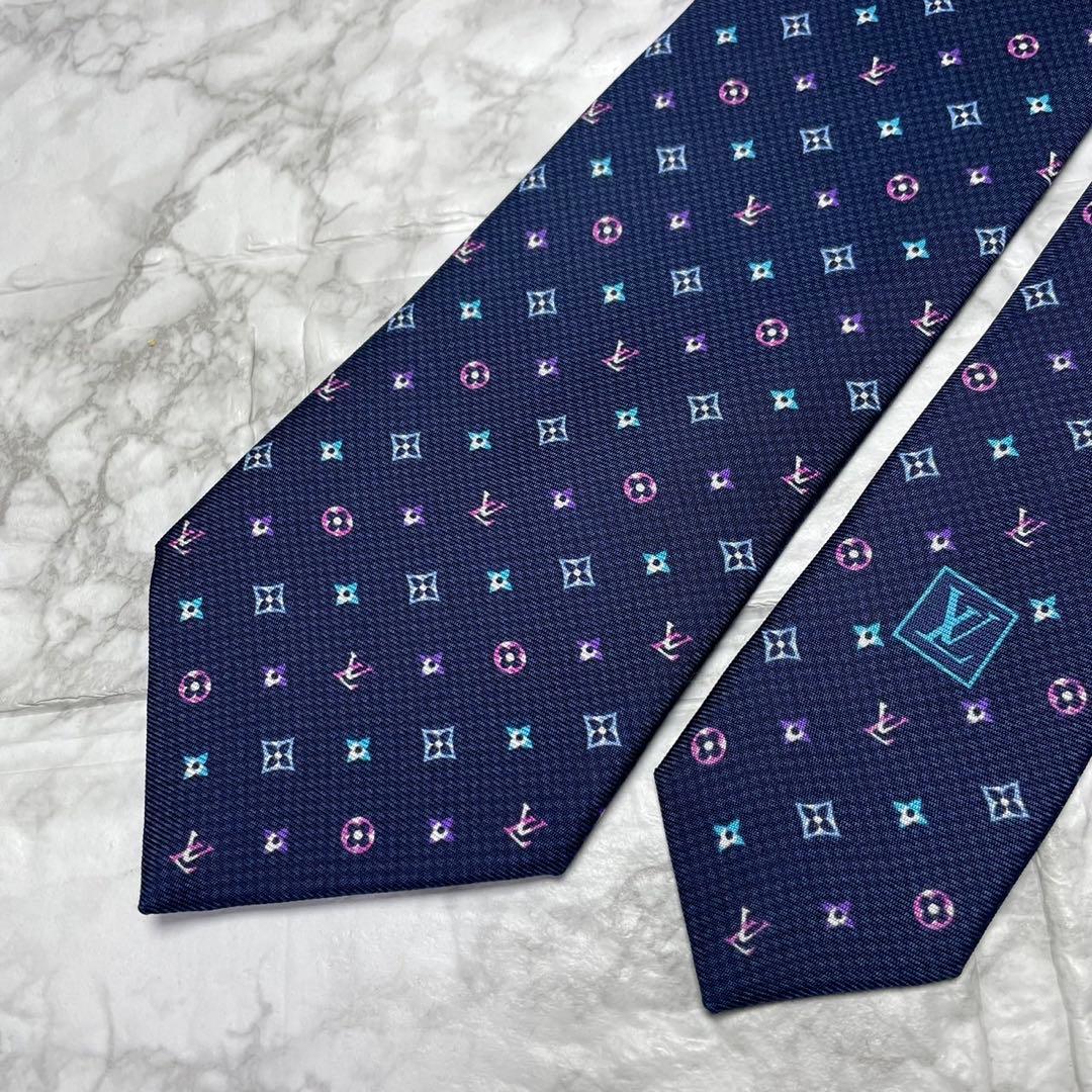 ルイヴィトン　LOUIS VUITTON ネクタイ　モノグラム　マルチカラー