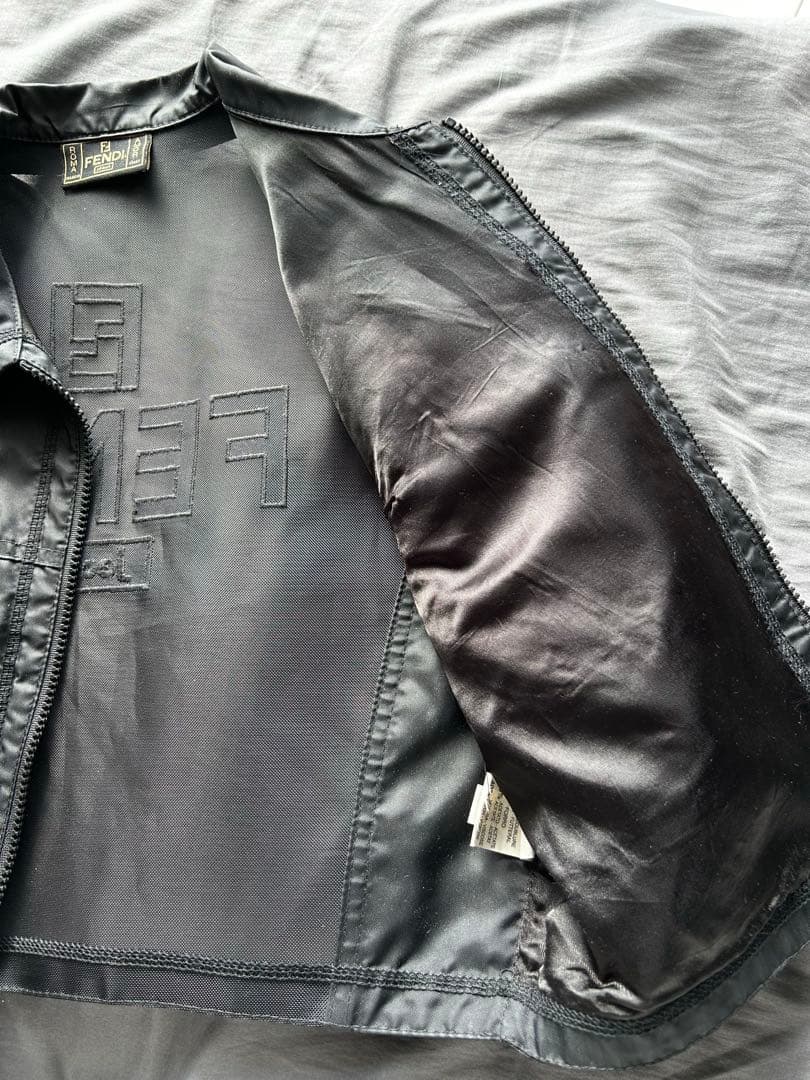 FENDI ベスト　美品