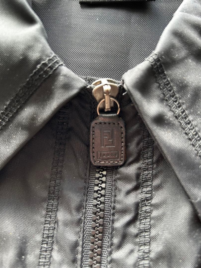 FENDI ベスト　美品