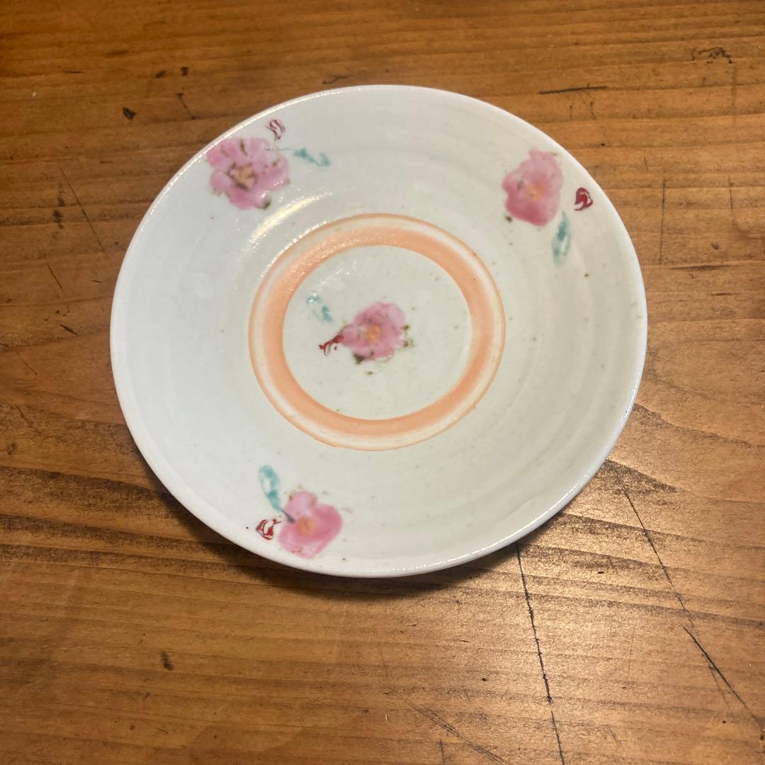 伊藤聡信　花柄の陶器皿 2枚セット