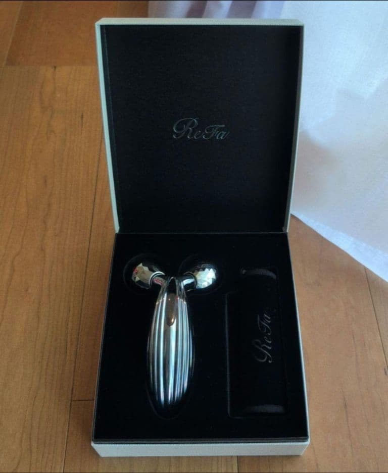 【新品未使用/箱カード付属全部付】ReFa リファカラットレイ MTG 美顔