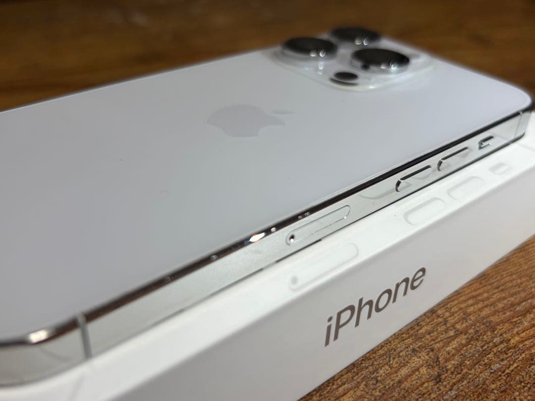 iPhone 14 pro 128GB シルバー