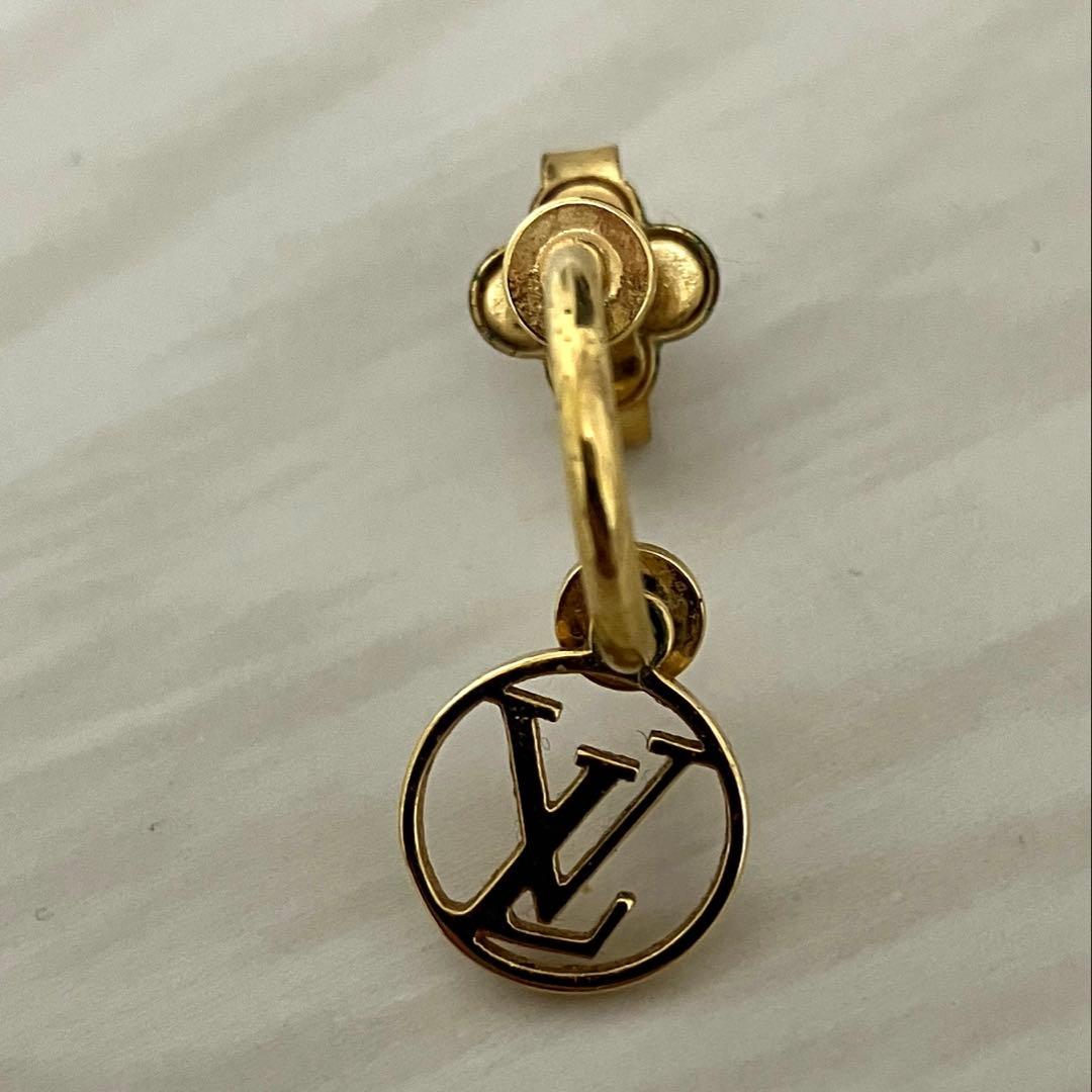 Louis Vuitton ゴールド フープピアス