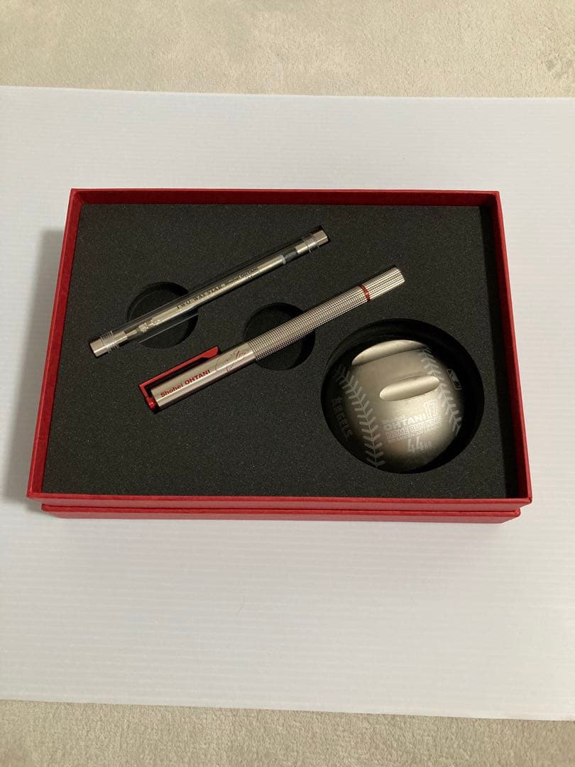 ★大谷翔平ホームラン王＆MVP獲得記念 Laurett’s Two-Wayペン