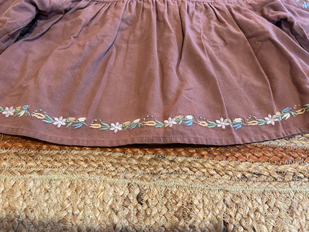 お値下げ！！apolina♡ 刺繍ブラウス♡5-7y