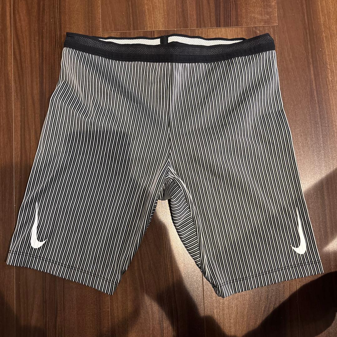 ナイキ エアロスイフト ハーフタイツ
